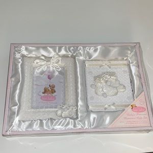 bob bebé Baby Precious memories photo gift set.